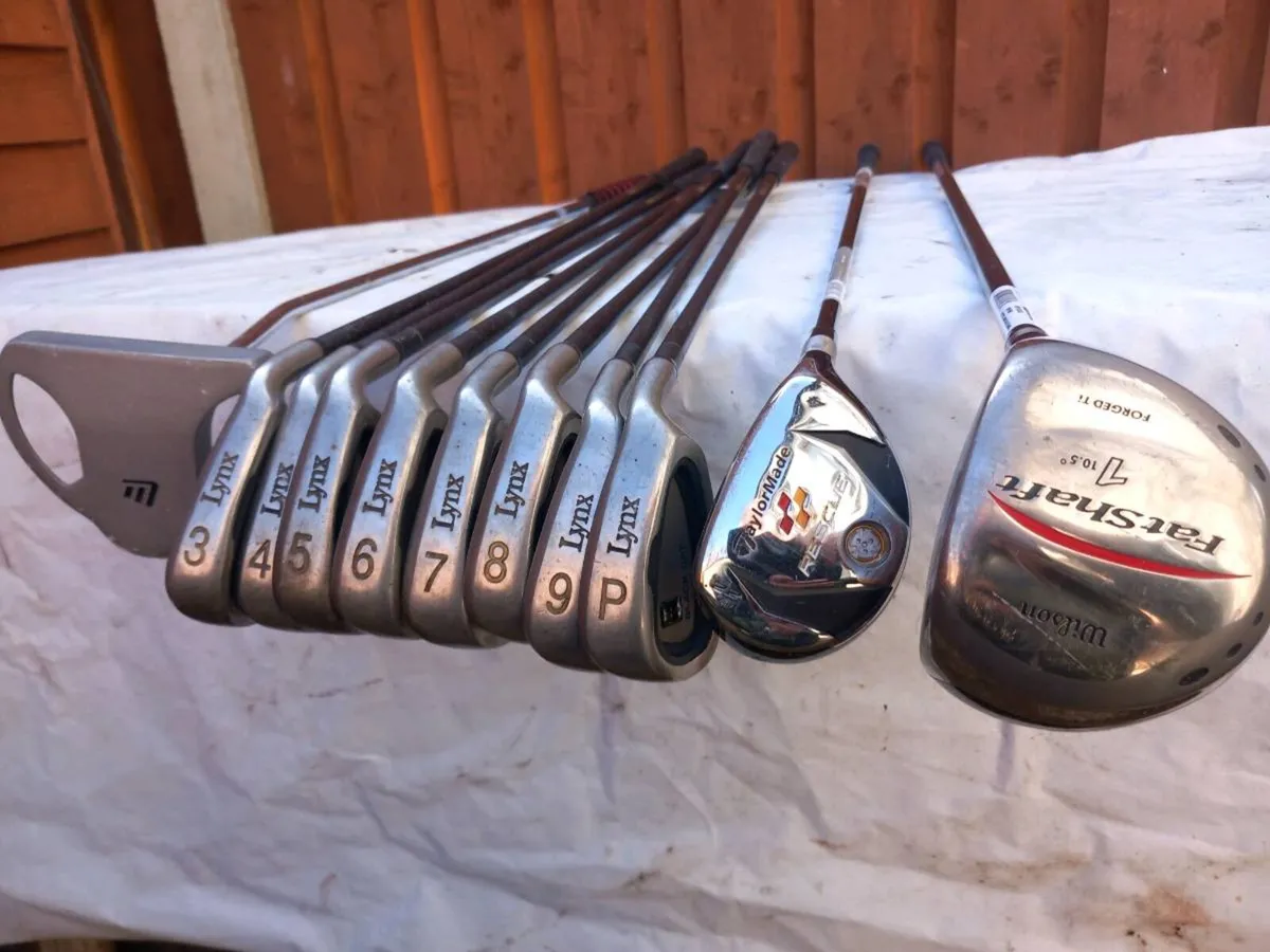 Golf clubs and bag.  Right handed clubs. - Image 2