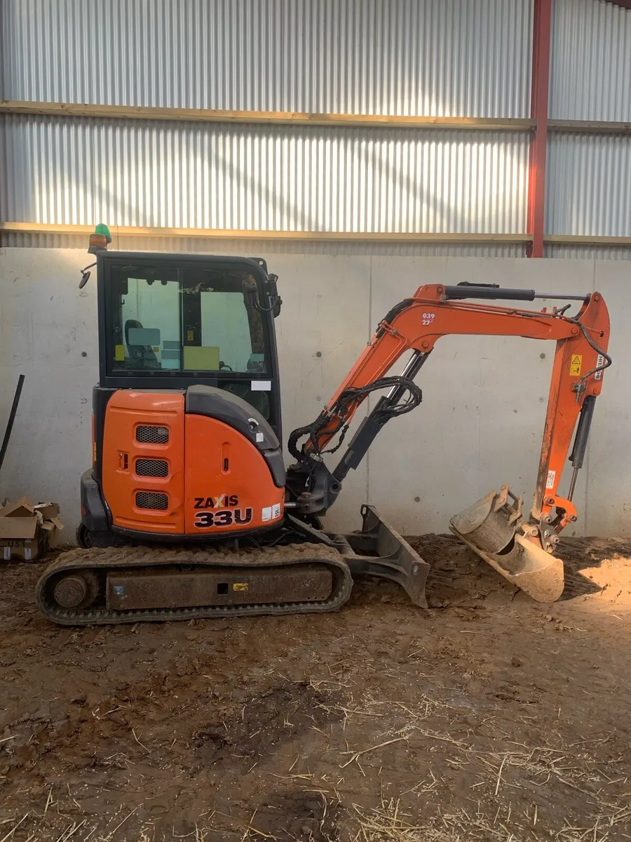 2018 Hitachi ZX33u - Image 1