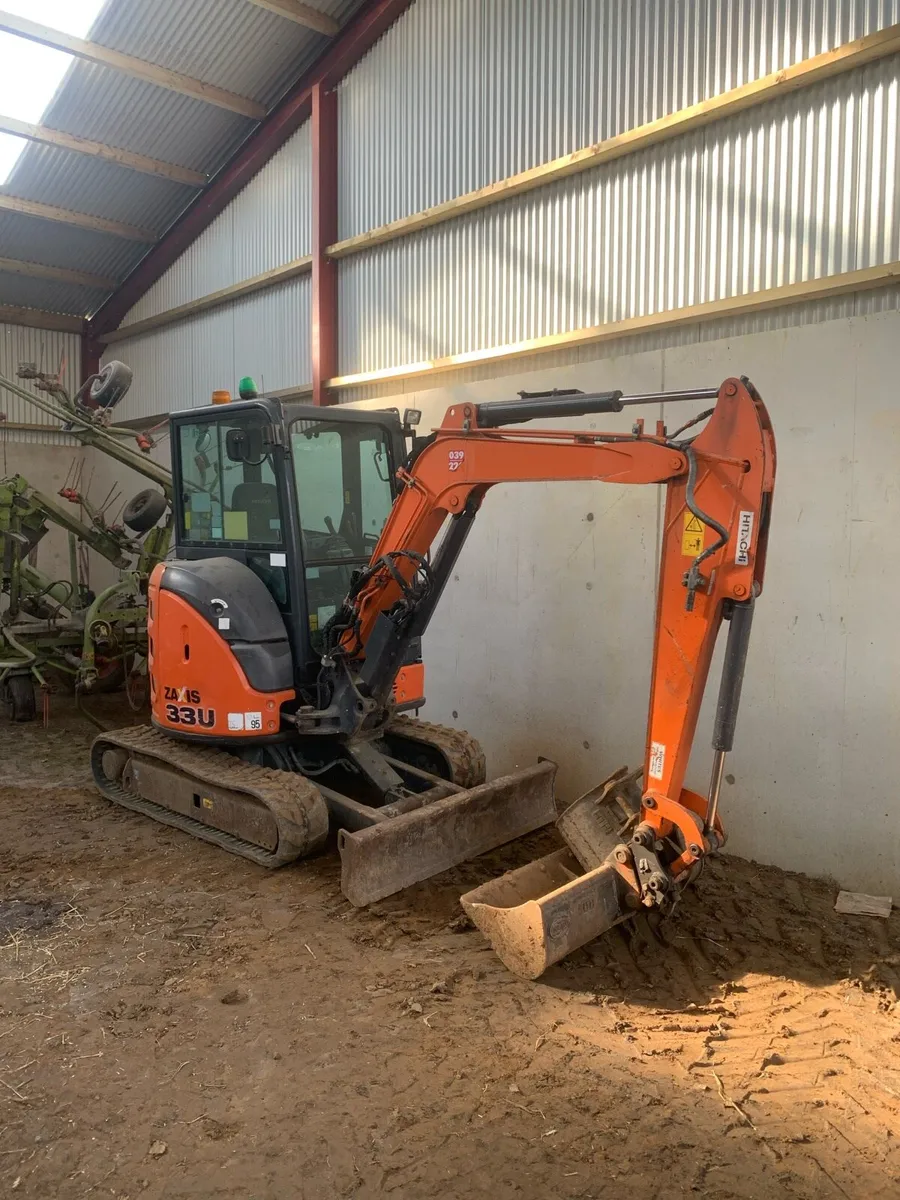 2018 Hitachi ZX33u - Image 2