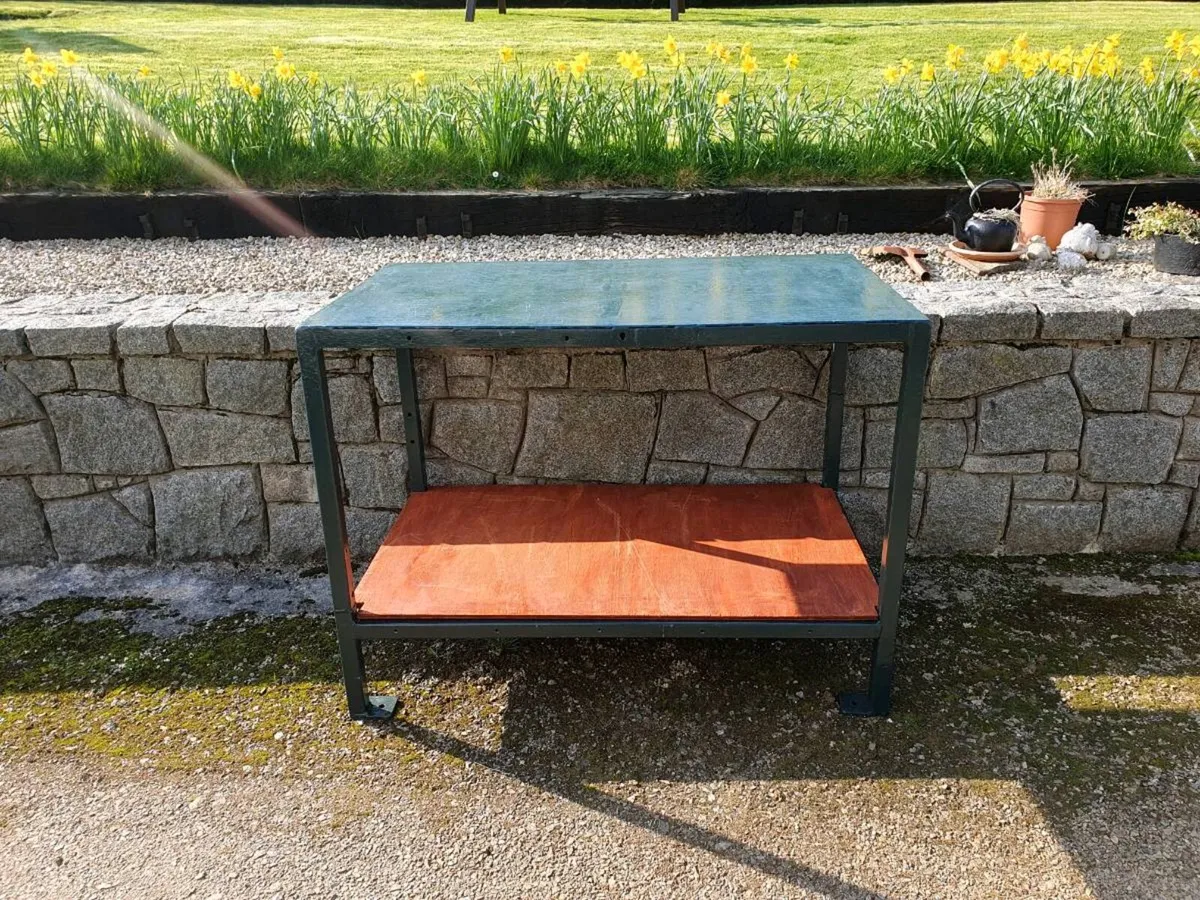 Steel vice bench - Image 2