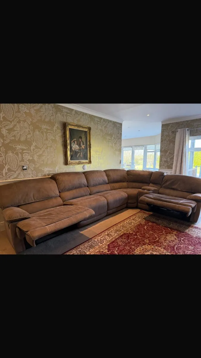 Furniture Couch - Image 1