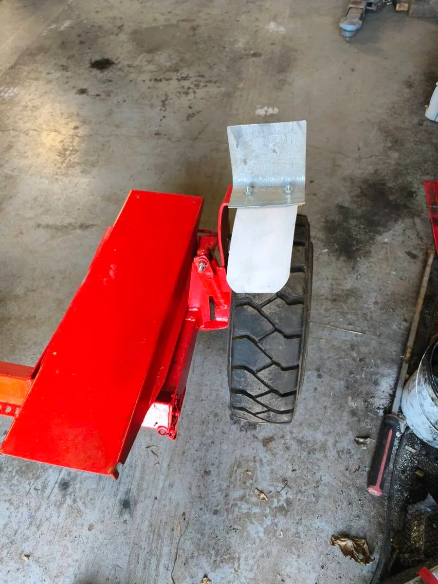 Car towing hear - Image 3