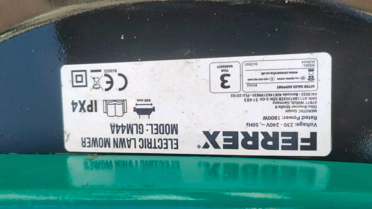 Electric Lawnmower and Strimmer - Image 3