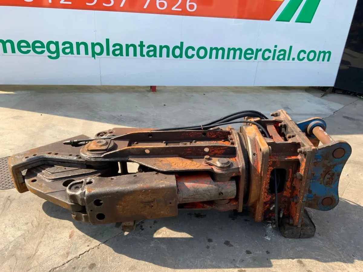 SCRAP METAL SHEARS ATTACHMENT....80mm PINS. - Image 2