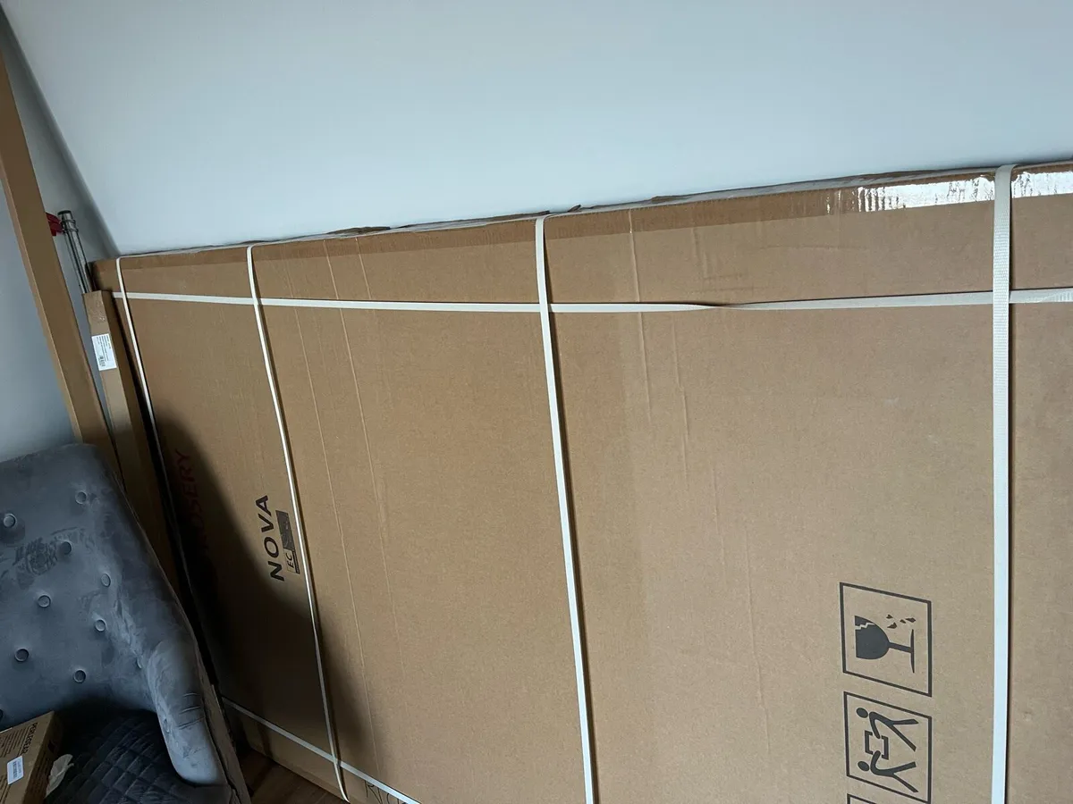 1200 shower screen - Image 2