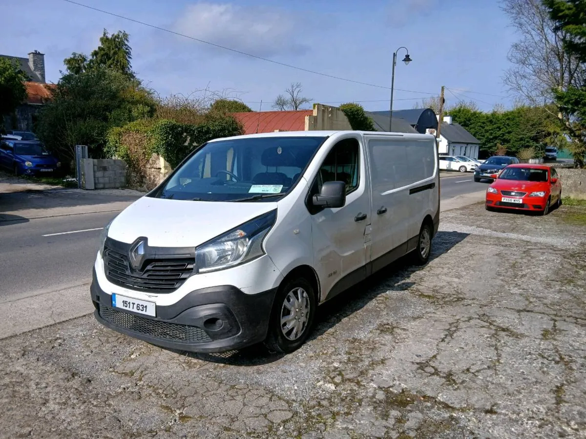 151 renault traffic cvrt 10/26 €3750 - Image 2
