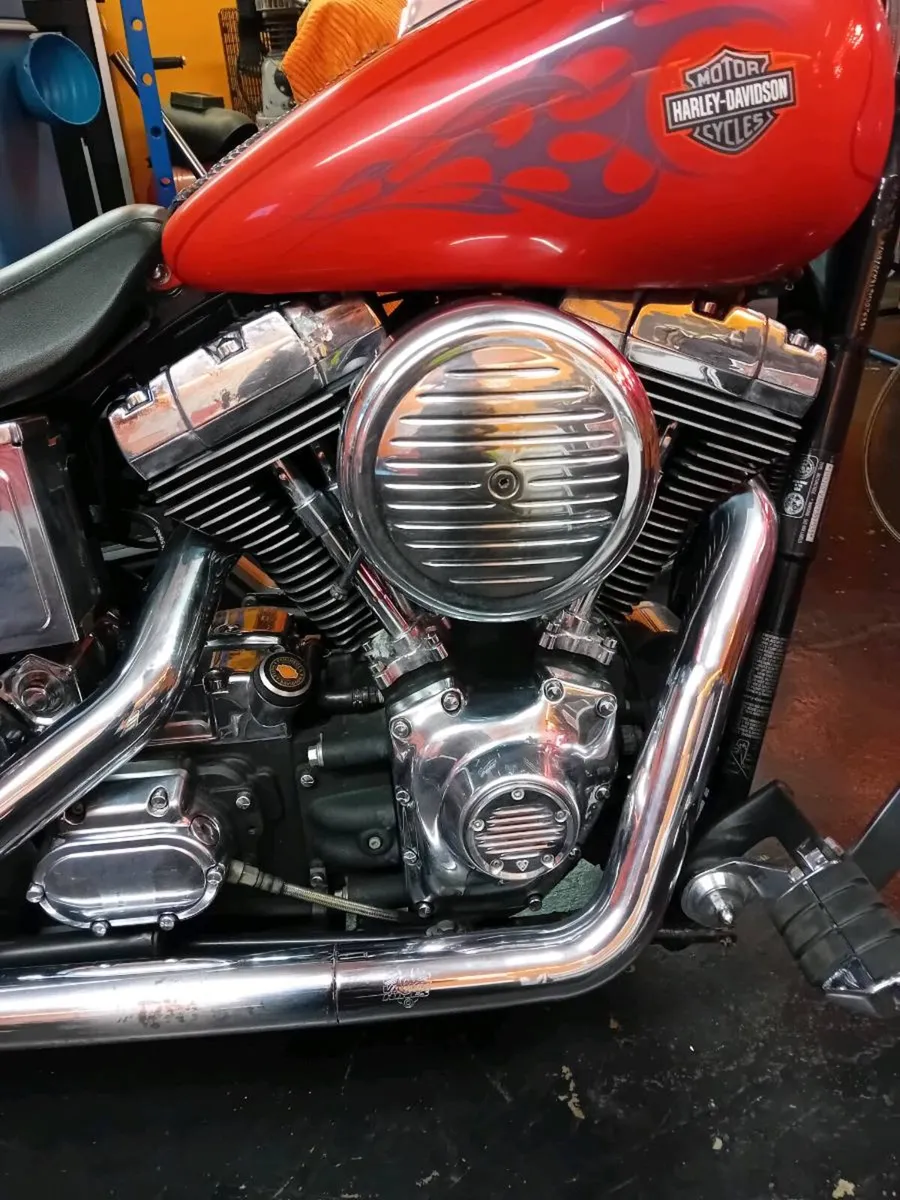 Harley dina wide glide - Image 1