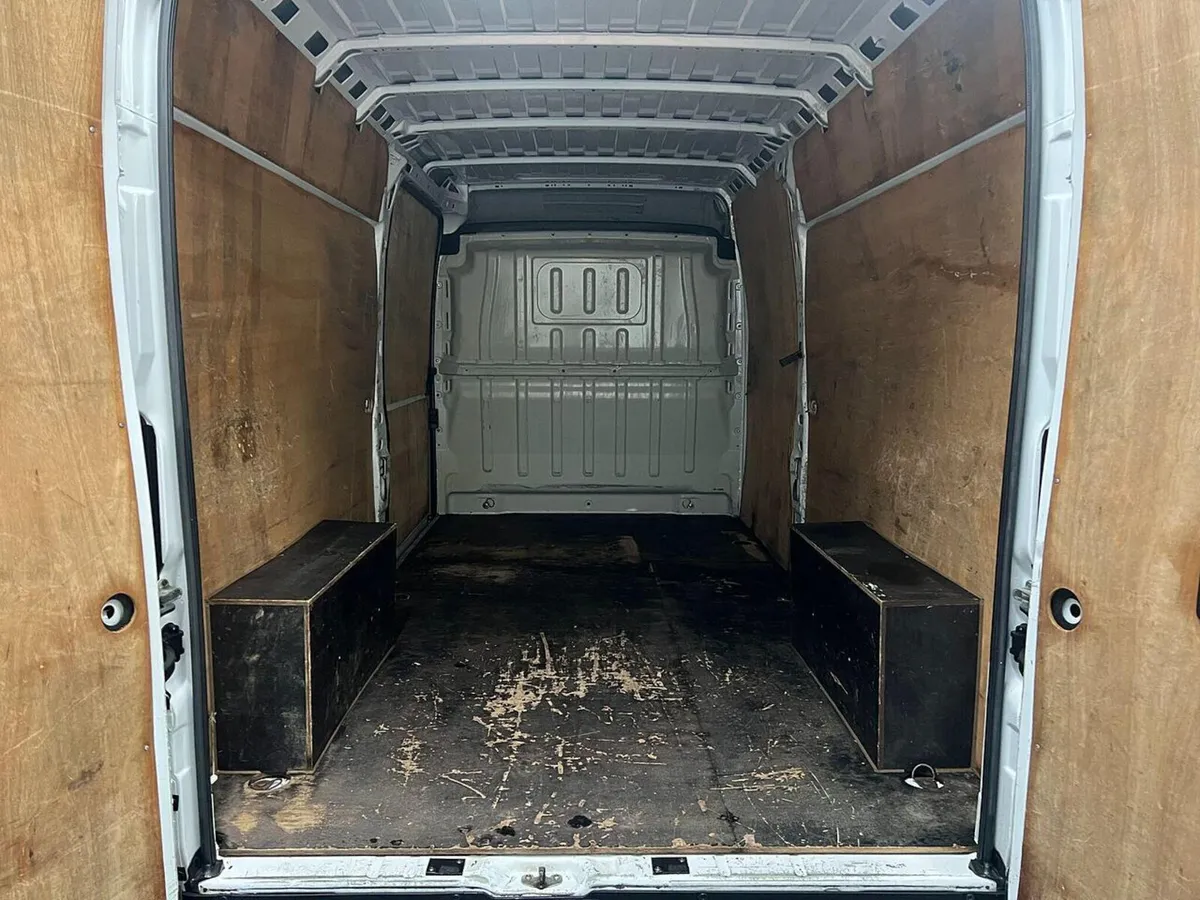 2022 Citroen Relay High Roof Panel Van - Image 3