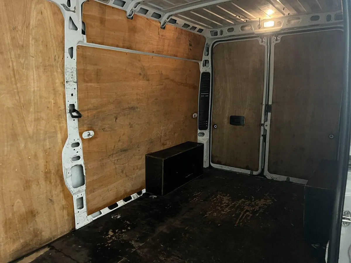 2022 Citroen Relay High Roof Panel Van - Image 2