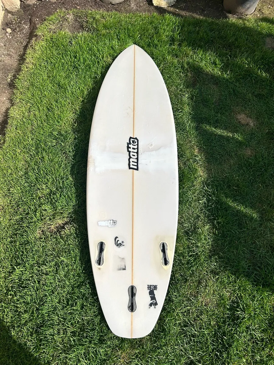 Surfboard - Image 4