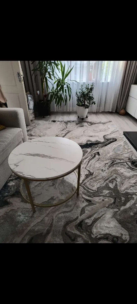 New Rug , modern 3 x 2.50 metres, - Image 1