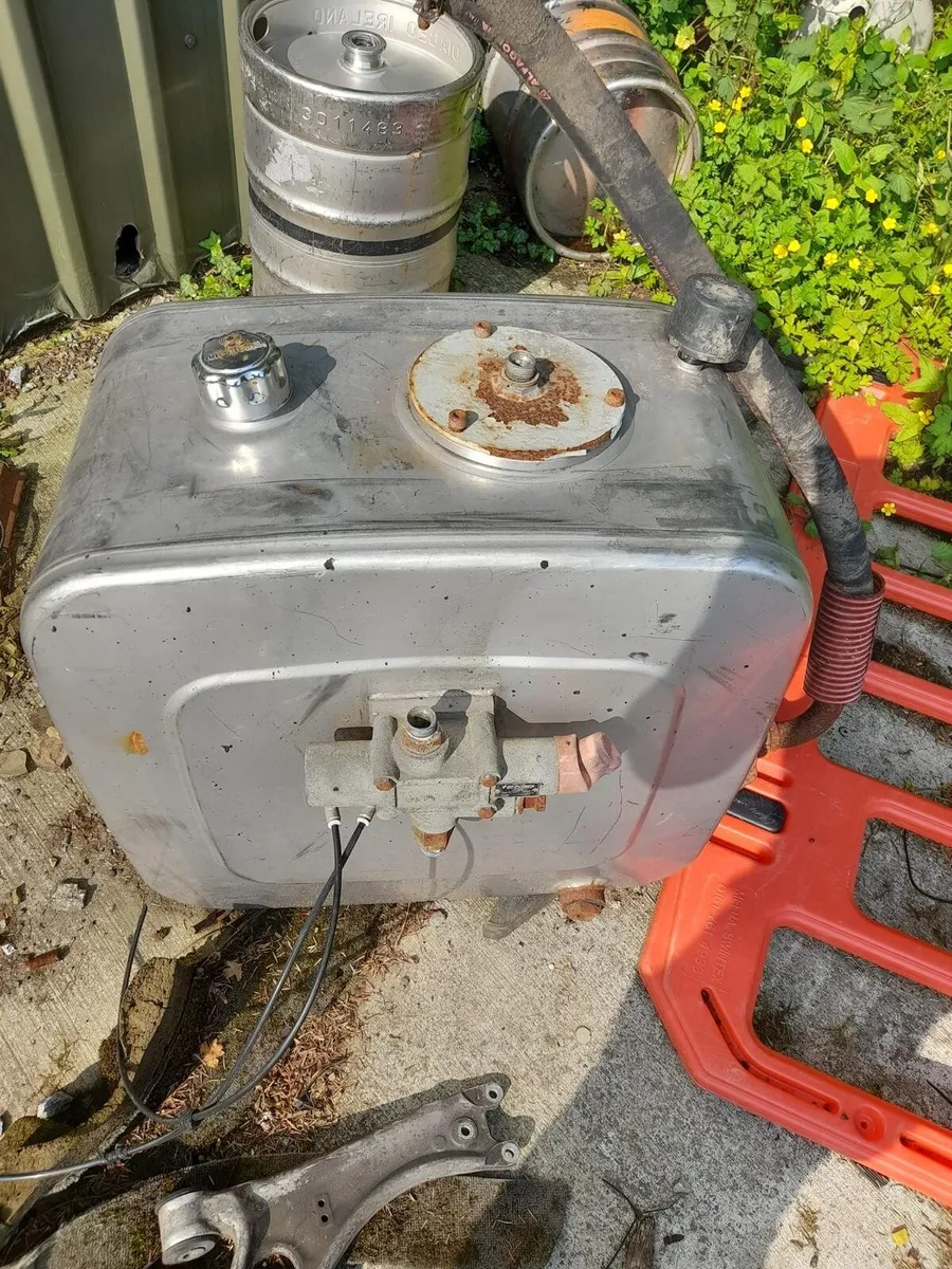 Machinery parts - Image 2