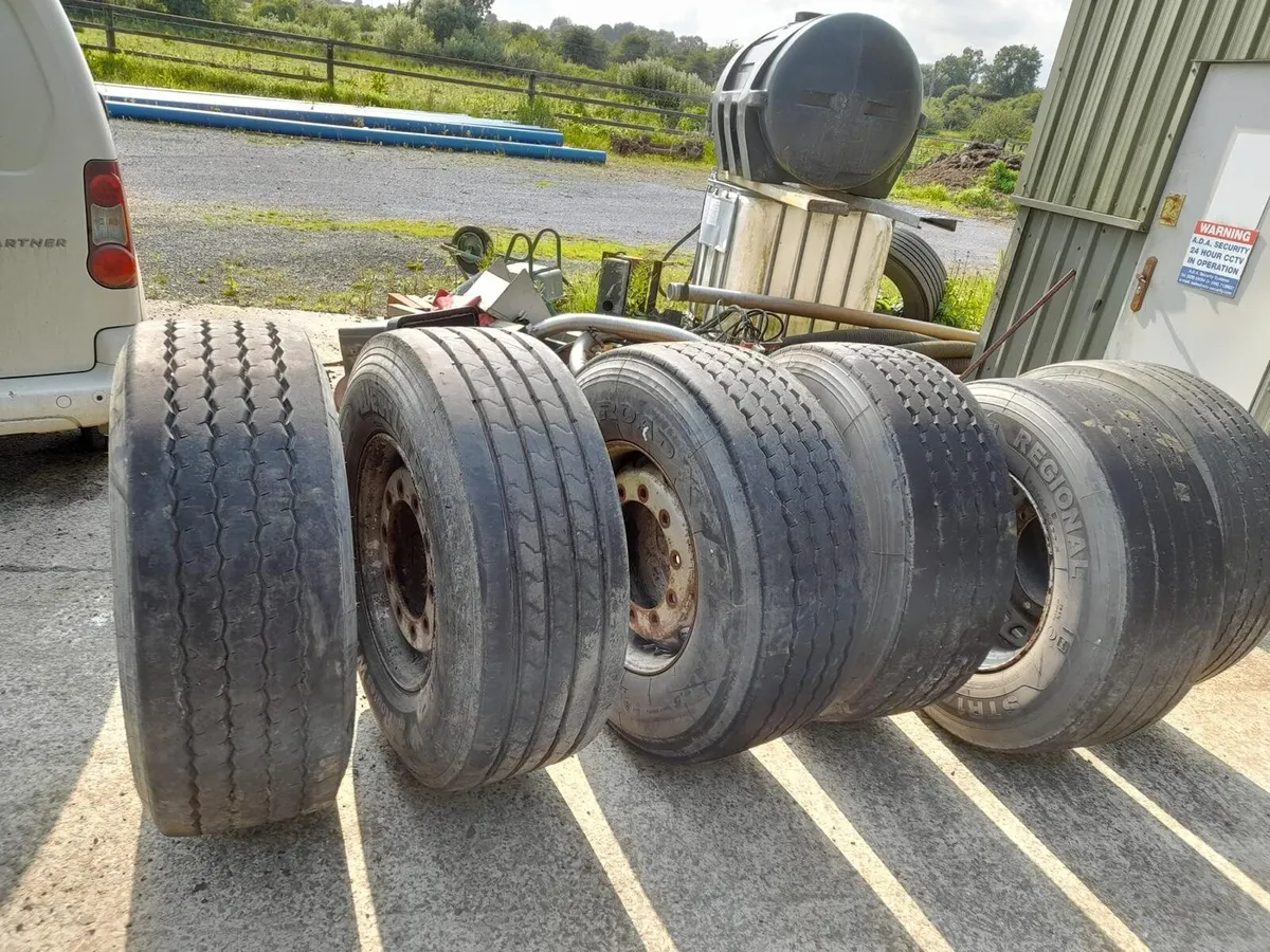 Machinery parts - Image 3