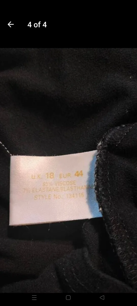 Ladies Ann Harvey black and white top.
Size 18. Le - Image 4