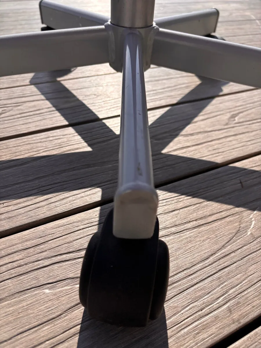 Desk Chair - Image 3