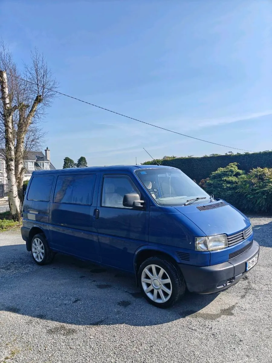 Volkswagen Transporter T4 2.4 - Image 2