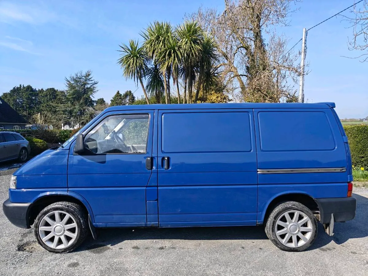Volkswagen Transporter T4 2.4 - Image 4