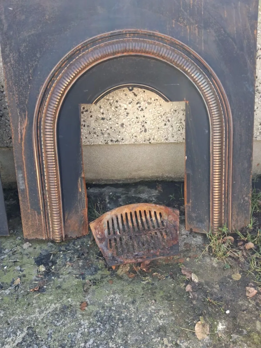 Cast iron open fire fronts - Image 3