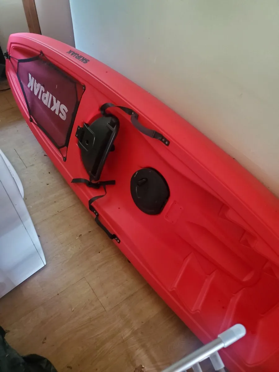 New Skipjack single Kayak approx 9 foot .