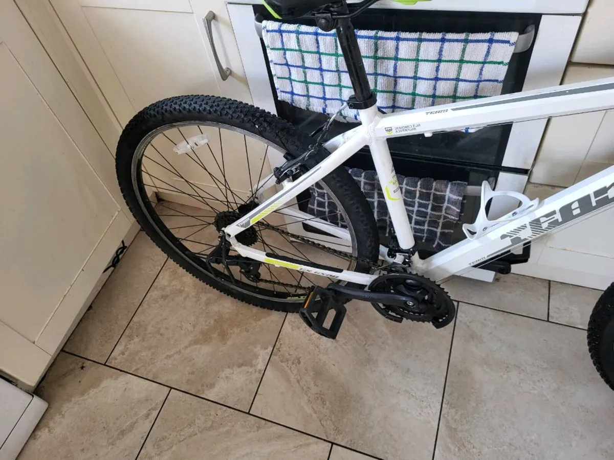 Mountain bike - Image 2