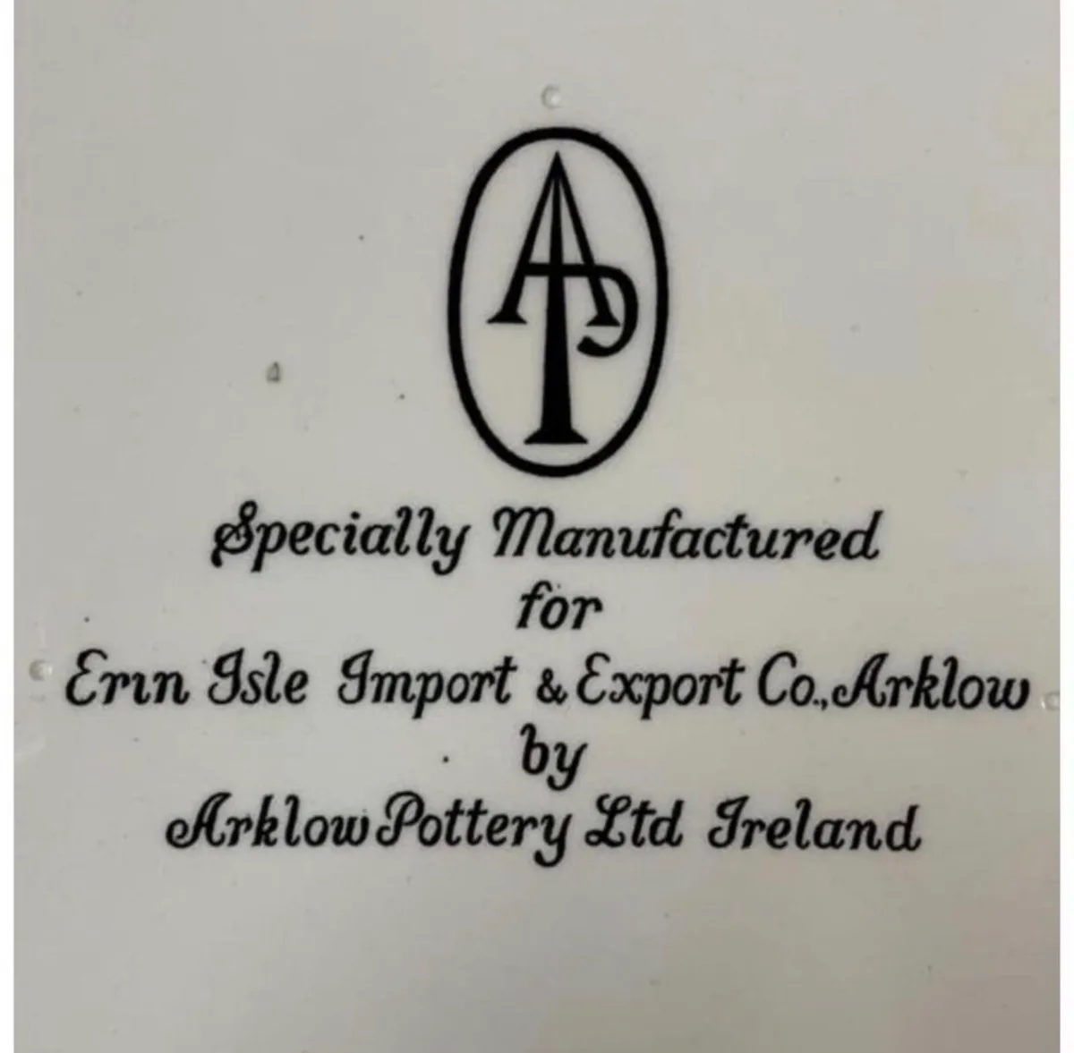 Amorial plaque by Arklow Pottery  - Rare item - Image 2