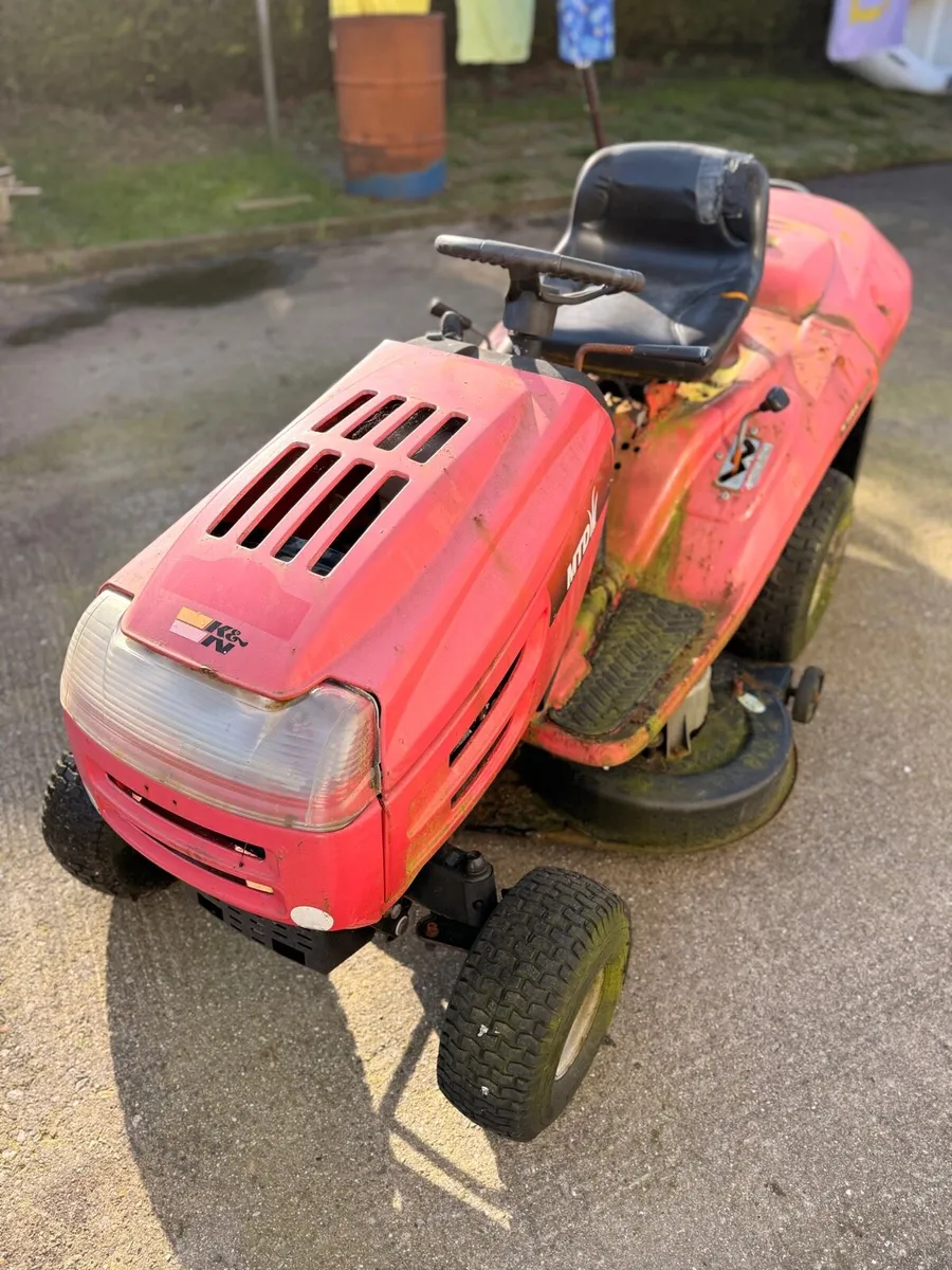 Ride on Lawnmower MTD not runner - Image 1
