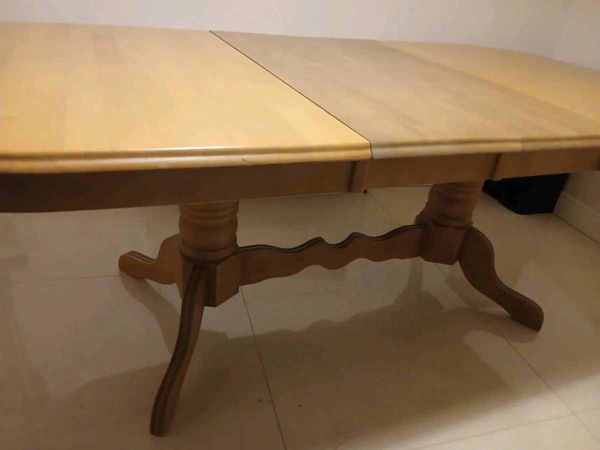 Dining table - Image 3