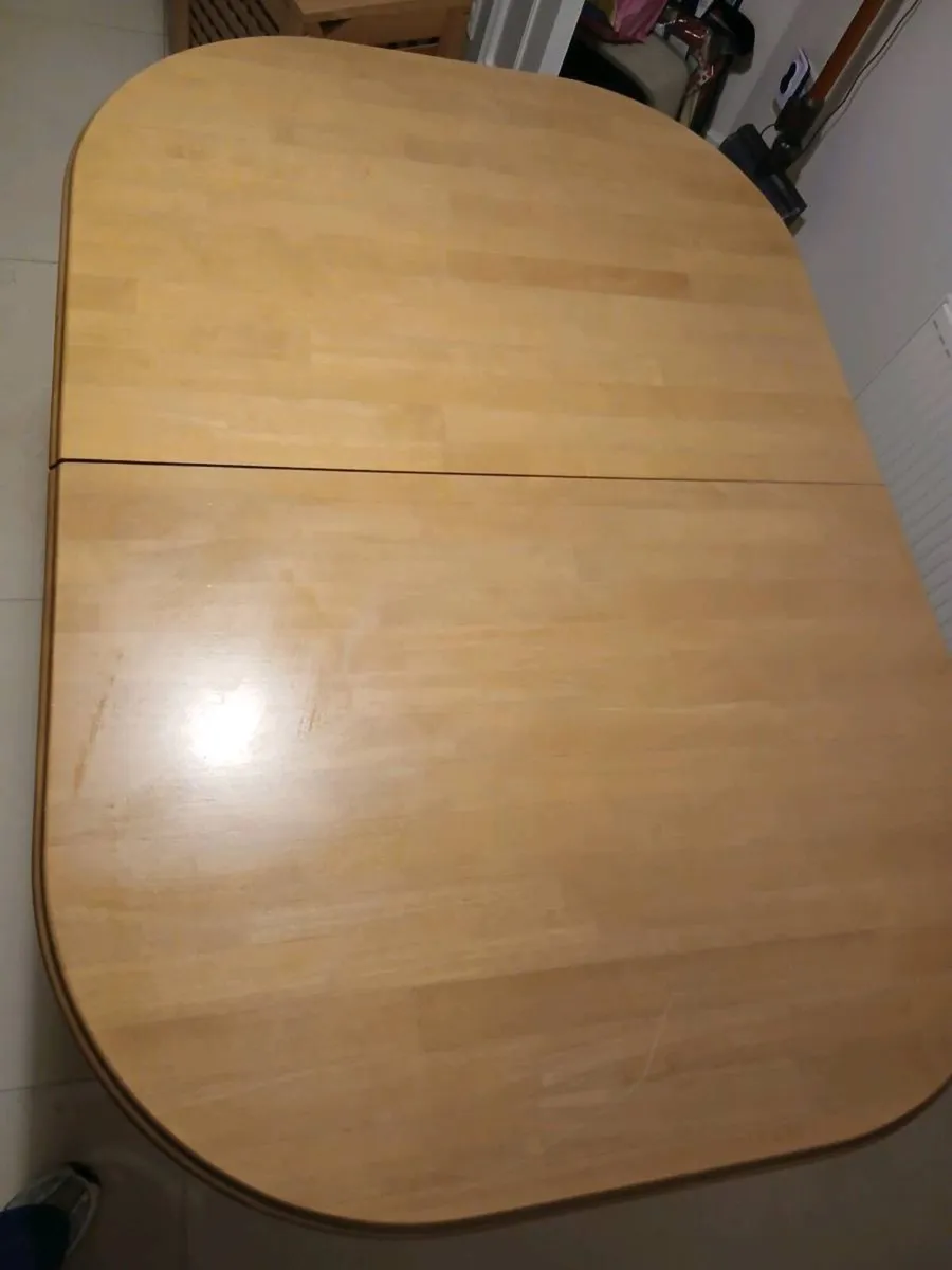 Dining table - Image 2