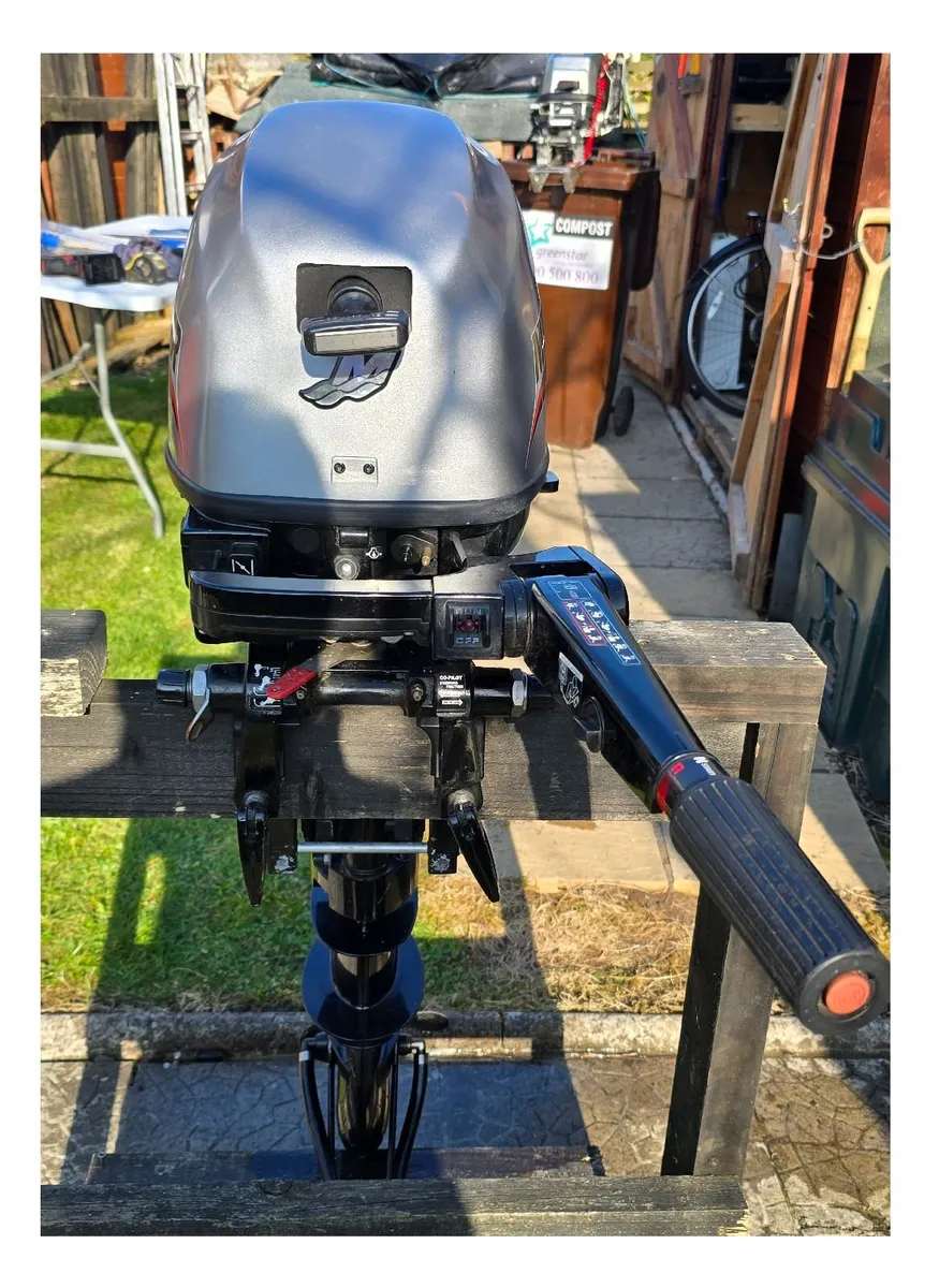 Outboard engine - Image 3
