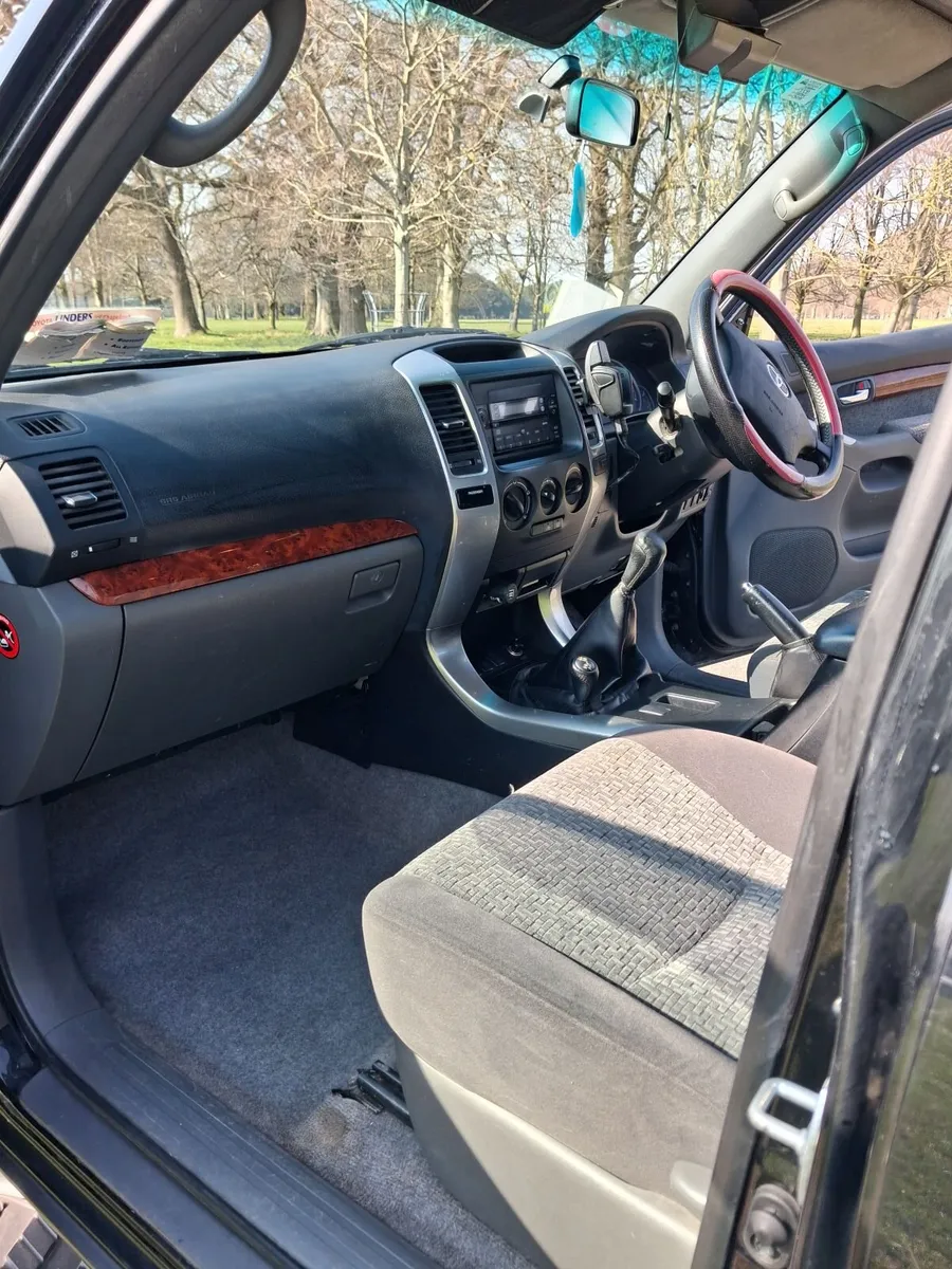 Toyota Land Cruiser 2007 - Image 2