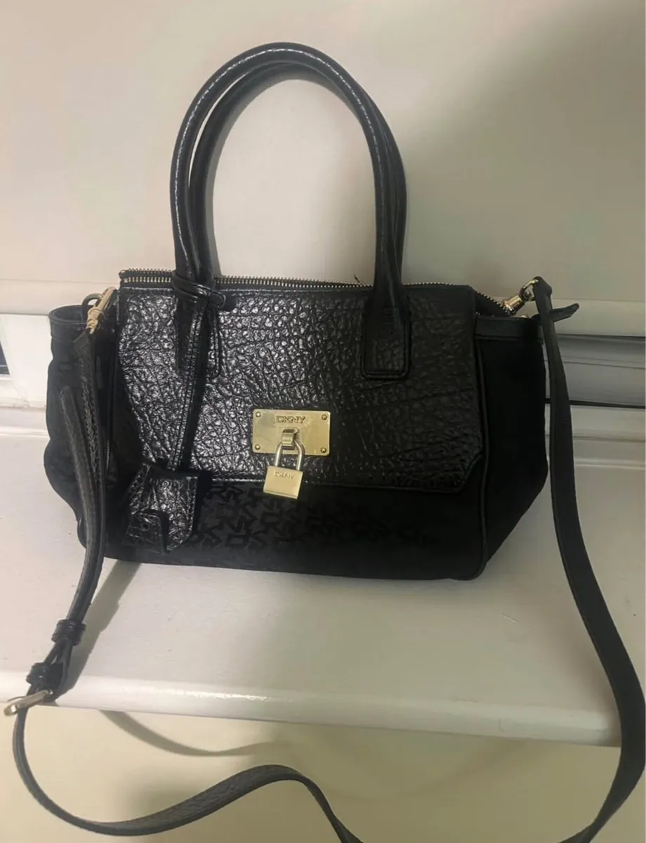 Genuine DKNY bag - Image 2