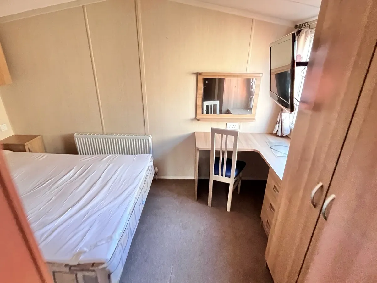 Swift Bordeaux exclusive 3 bed - Image 4