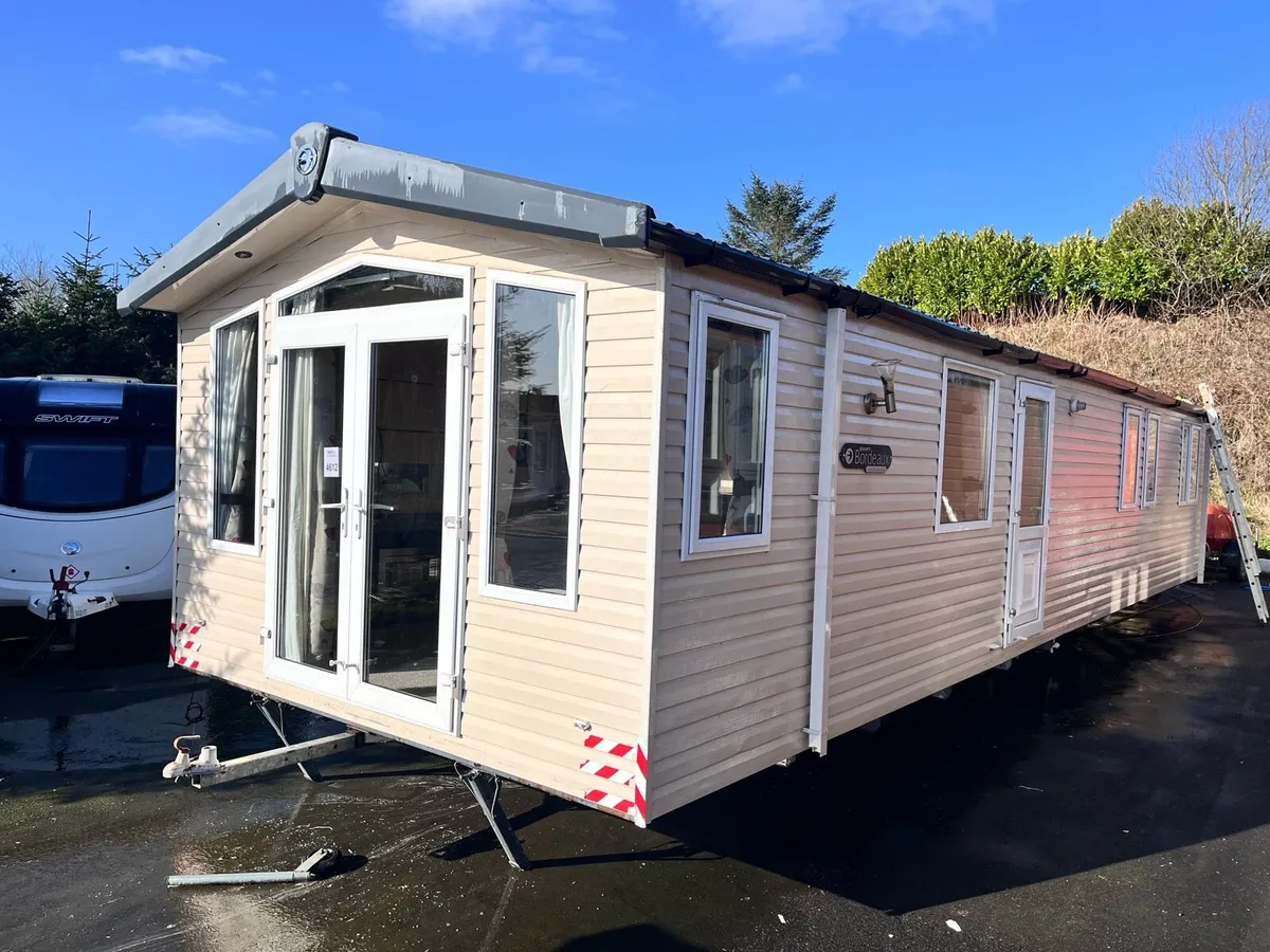 Swift Bordeaux exclusive 3 bed - Image 1