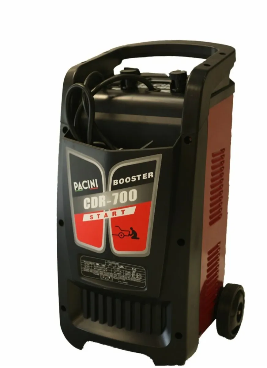 Battery booster and chager 12/24volt - Image 1