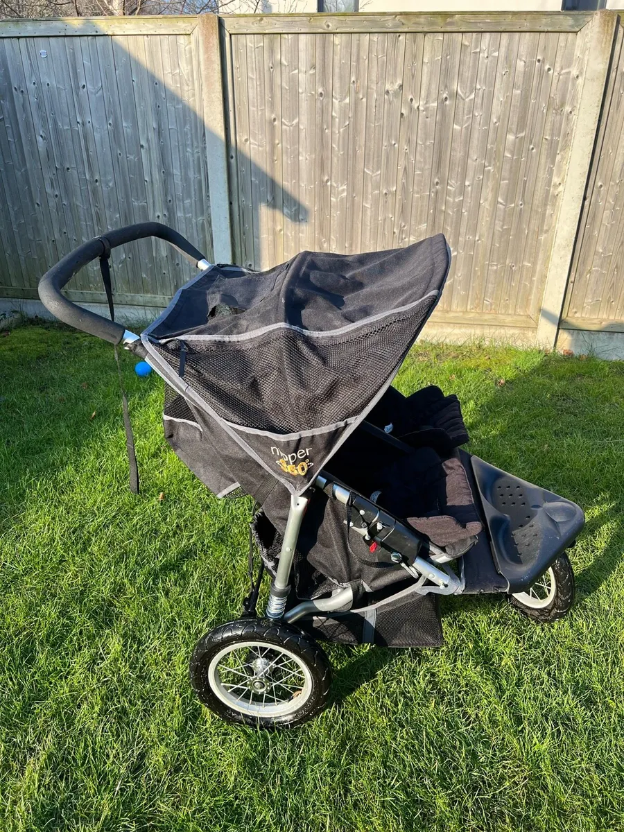 Out n about double buggy - Image 2
