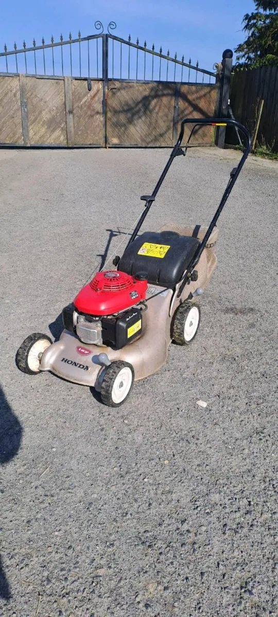 Lawnmower - Image 3
