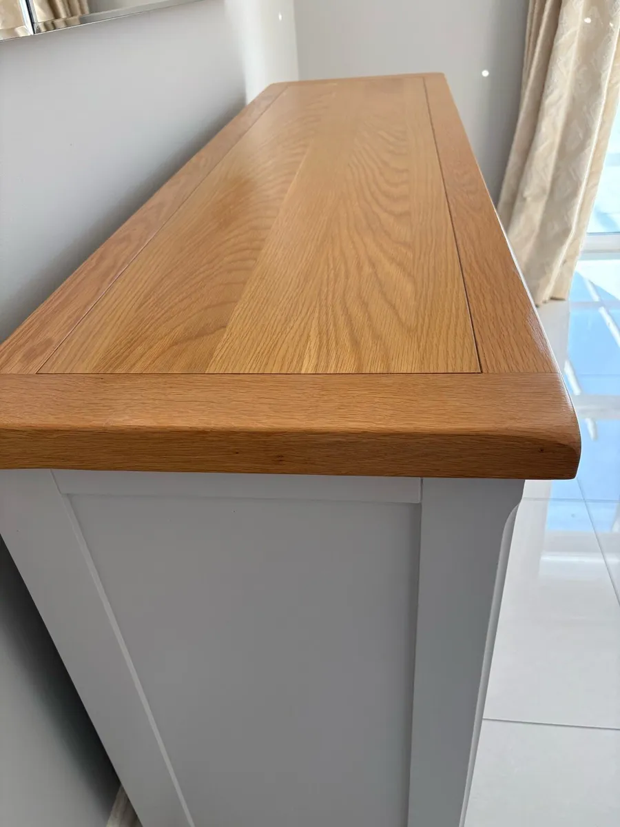 3 drawer Sideboard - Image 4