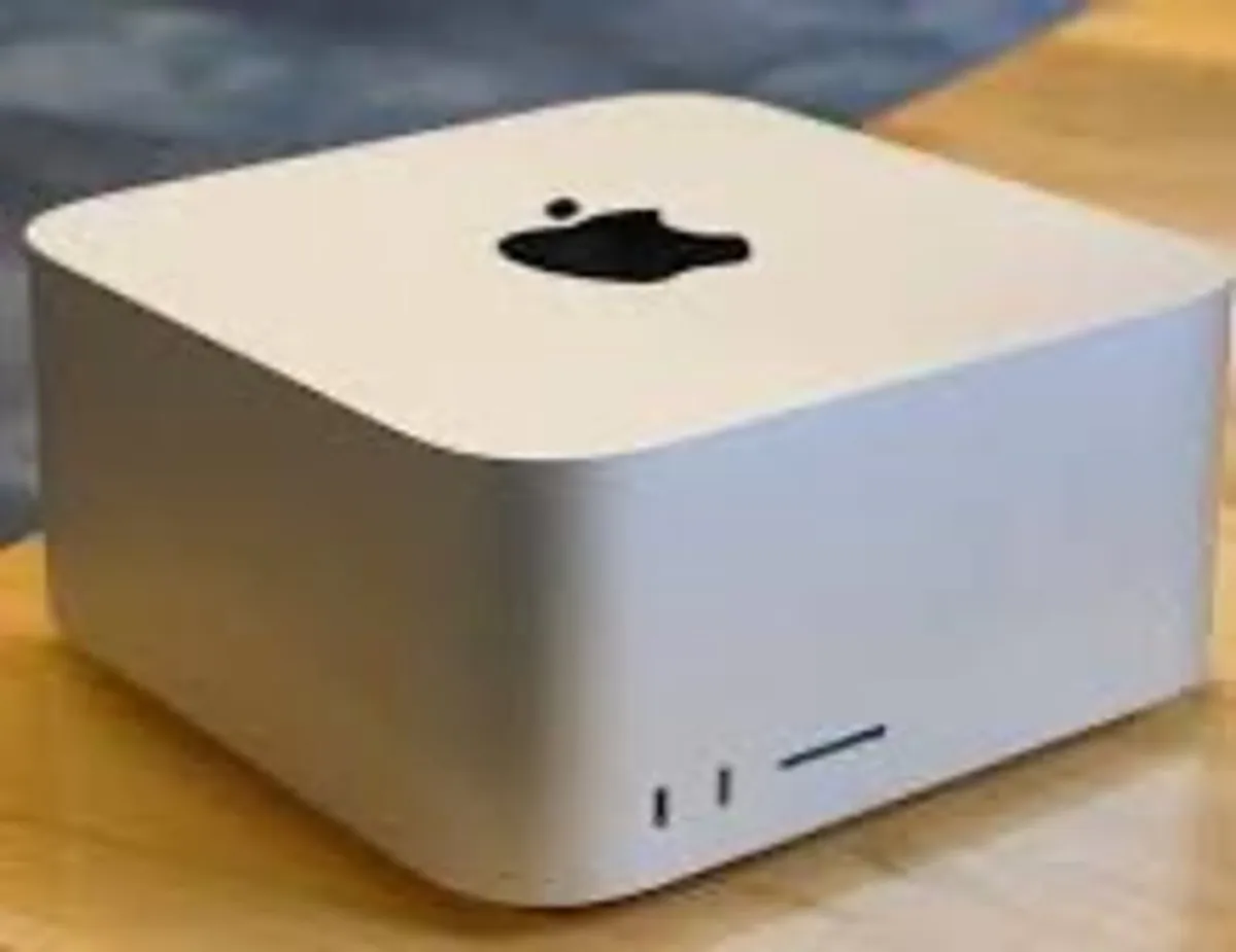 Apple Mac Studio M1 Max 32GB 512GB Boxed - Image 1