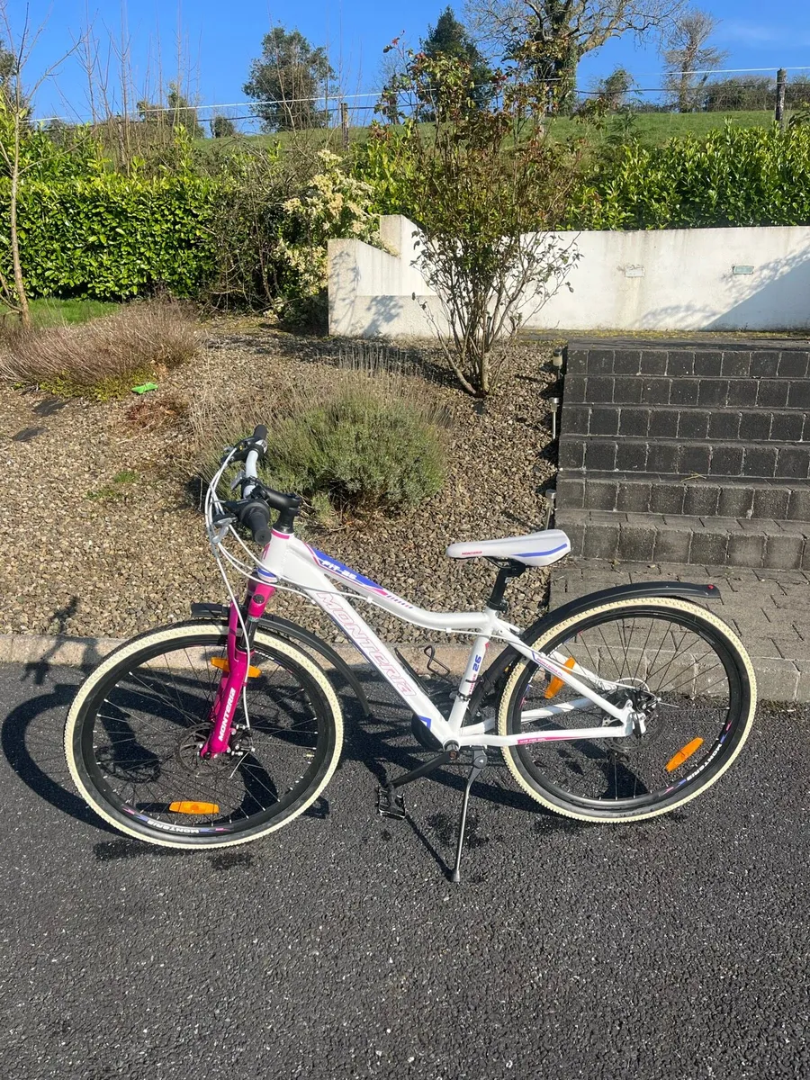 Girls Bike - Image 1