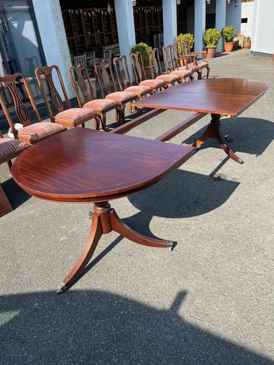 Dining Table and Chairs - Image 4