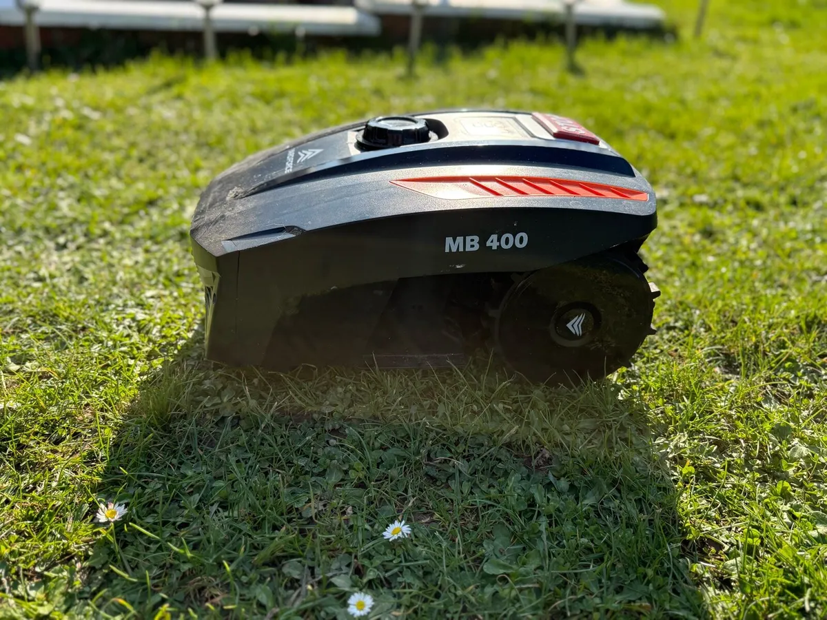 Robotic mower - Image 4