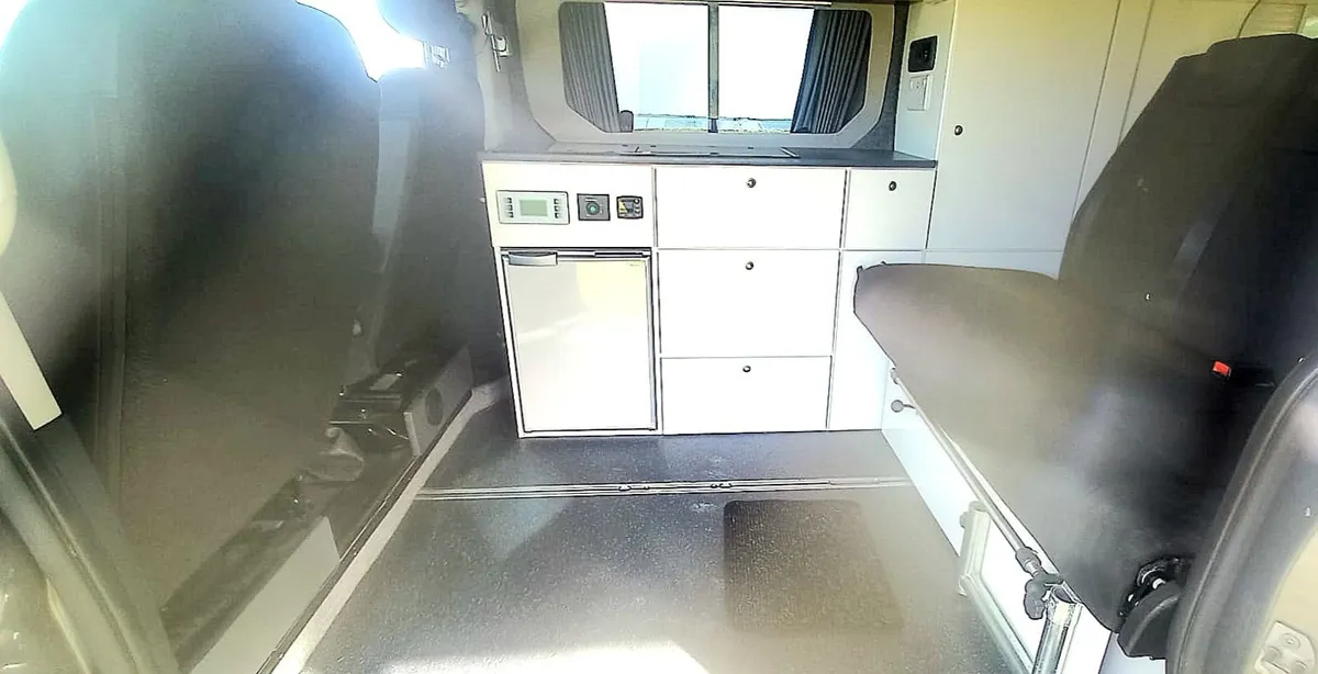 CAMPERVAN - Image 3