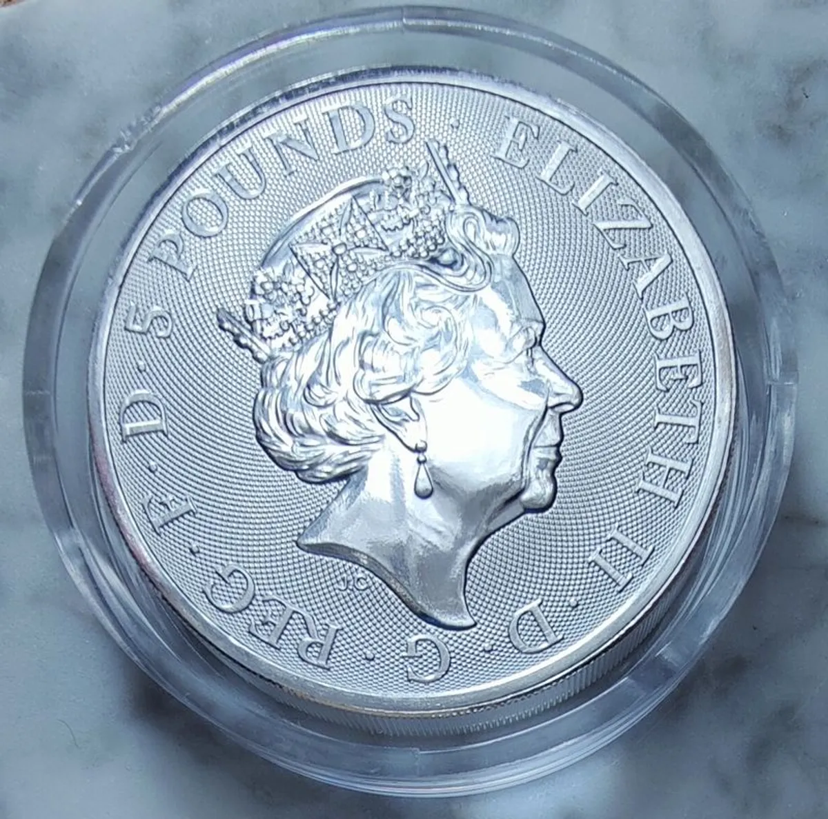 UK 5 Pound Silver (.9999) Uncirculated Bullion Coin 2021 - Queens Beast Completer - Image 2