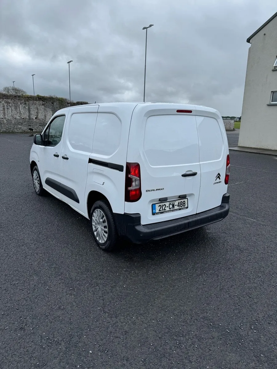 212 BERLINGO NEW ENGINE NO VAT - Image 4