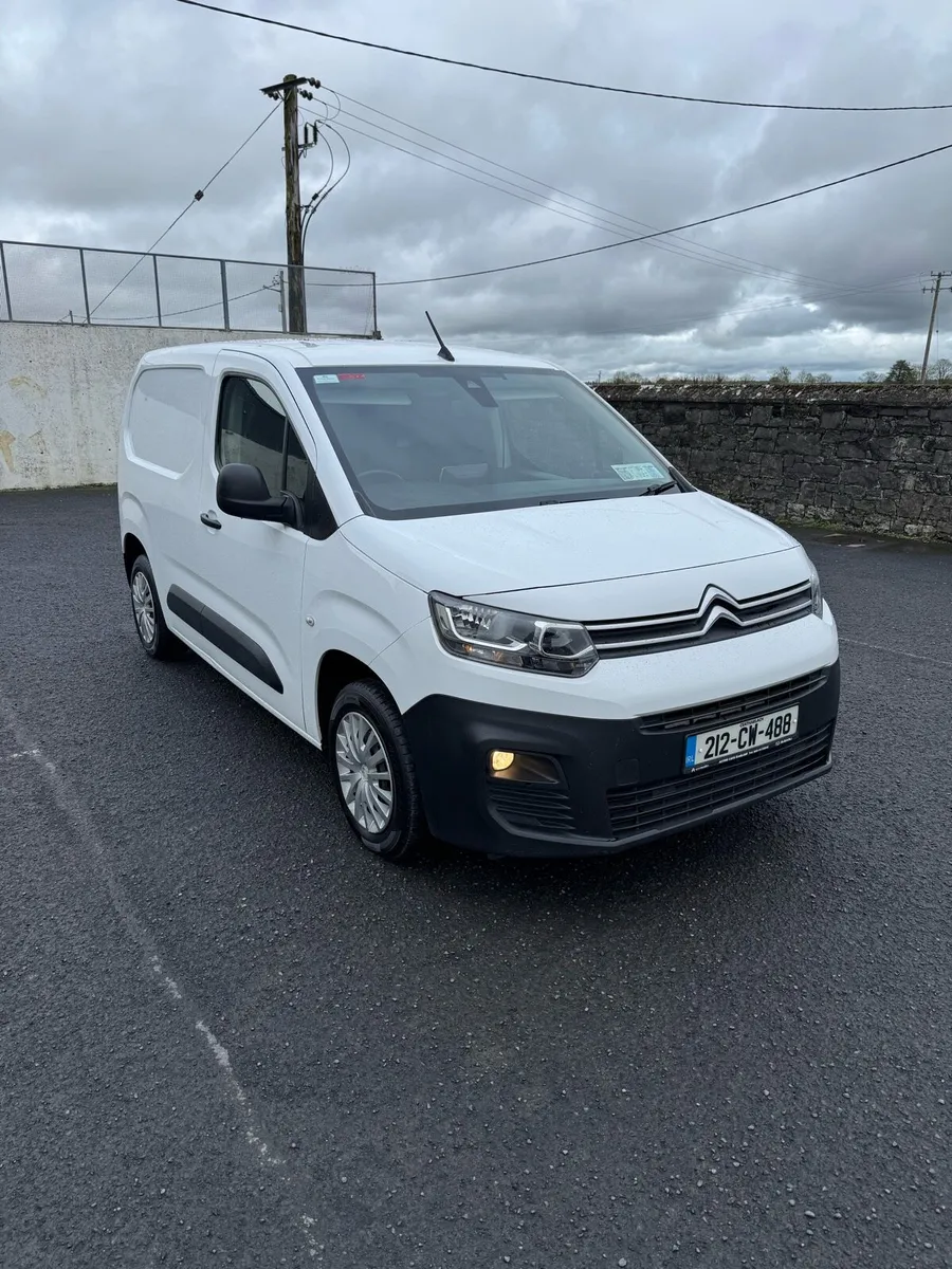 212 BERLINGO NEW ENGINE NO VAT - Image 1