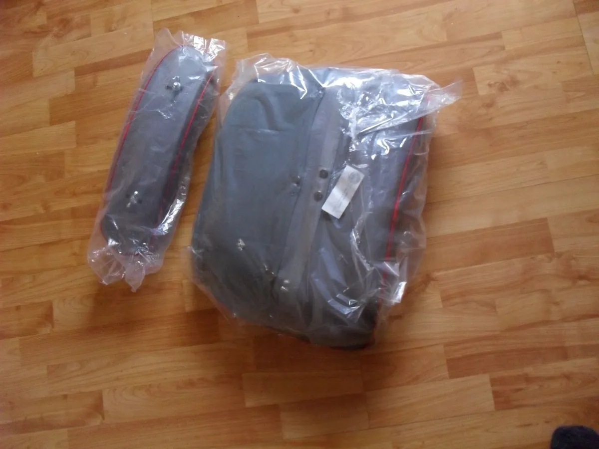 MF 135 / 35 Tank & Seat Cushion - Image 4