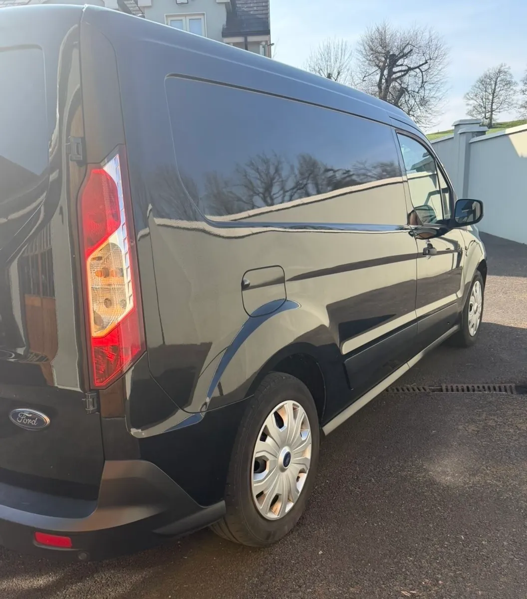 Ford Transit Connect - Image 4