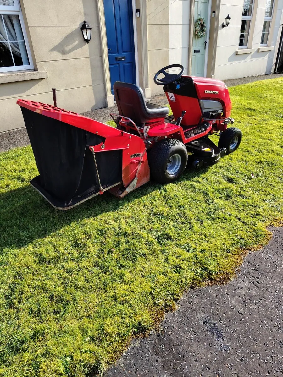Countax ride on lawnmower - Image 3