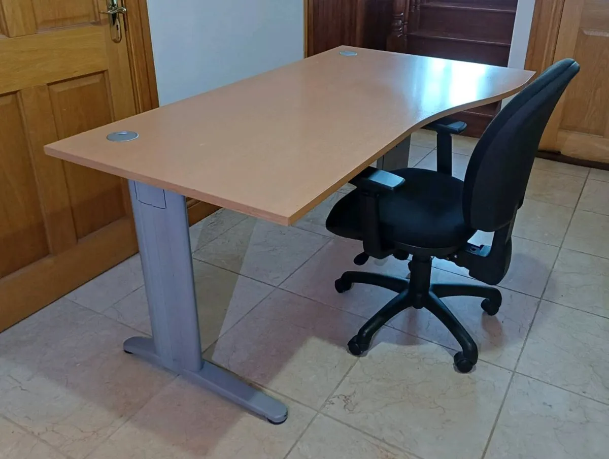 Maple Wood Office Desks - Image 4