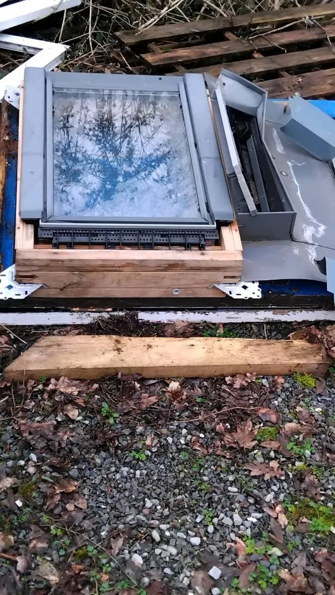 Velux window - Image 1